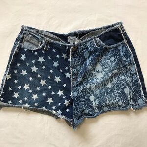 Carolina Blues Vintage Plus Size Jean Shorts Stars